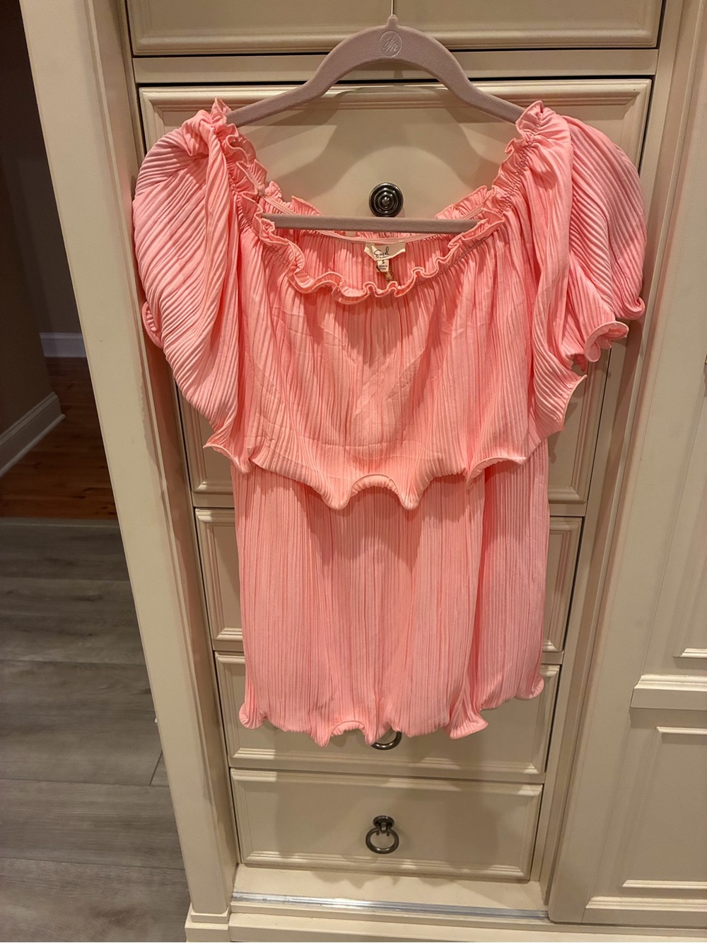 easel Pink Pleated Ruffle Peasant Blouse